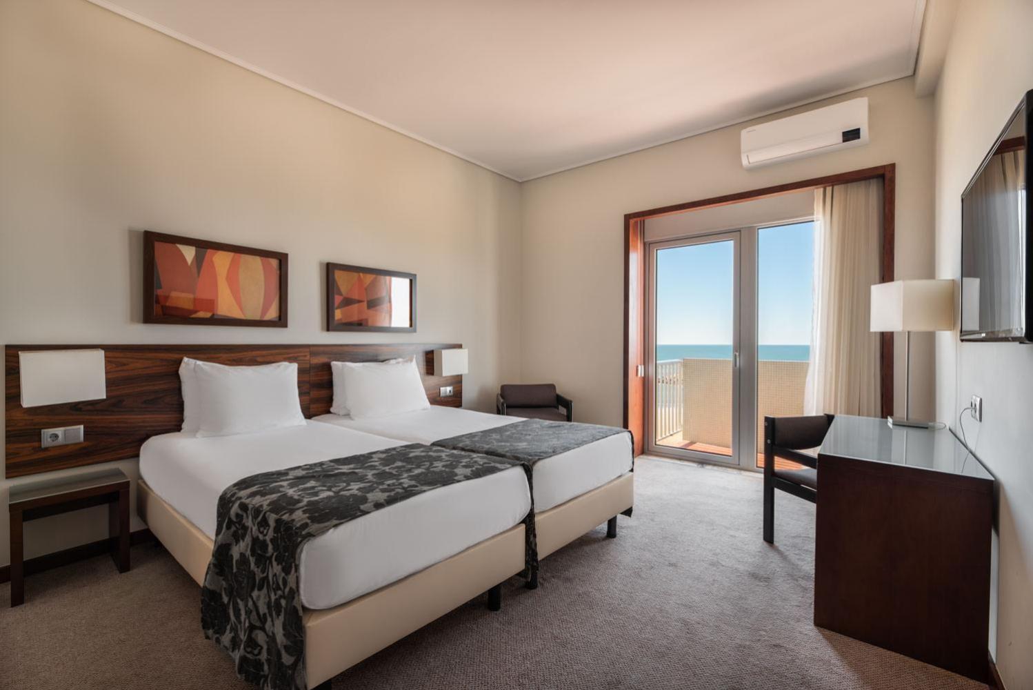 Exe Praia Golfe Эшпинью Экстерьер фото